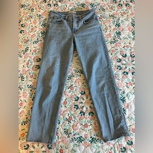 Abercrombie & Fitch The Mid Rise Straight Size 8R 29R Light Wash